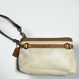 Y2k Coach Ivory Tan Wristlet Pouch‎